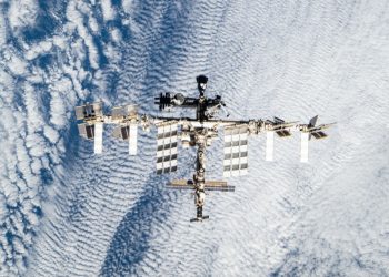 Vazamento de ar na ISS acende alerta sobre desgaste da estação espacial