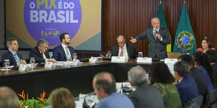 Brasil vai buscar novos parceiros para dimunuir impactos comerciais